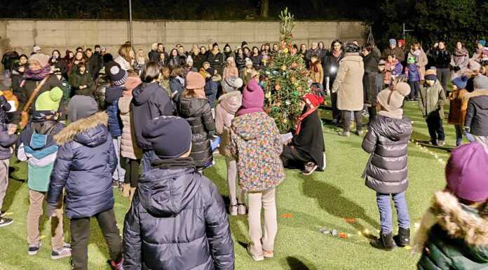 Vercurago. I bimbi della scuola primaria celebrano il solstizio e salutano il buio scuola_primaria_vercurago_solstizio