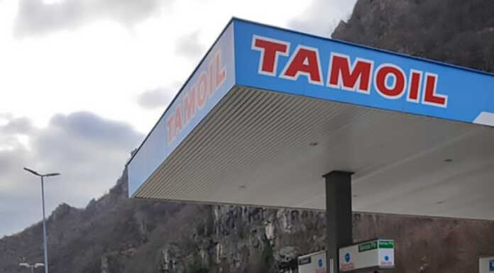 Tamoil di Balisio: dopo 38 anni di attività, i titolari chiudono e ringraziano