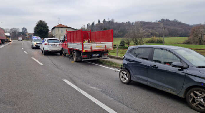Calco: incidente tra tre mezzi sulla Provinciale. Pesanti ripercussioni sul traffico