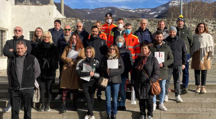 Calolzio. Con gli Amici del Cuore un corso per l’utilizzo del defibrillatore Corso defibrillatore amici del cuore calolzio