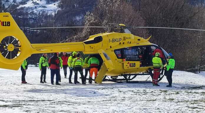 Moggio: Soccorso Alpino al lavoro per un escursionista infortunato Elisoccorso Bergamo a Moggio