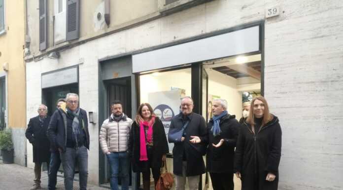 Merate, inaugurata la sede elettorale del Terzo Polo. “Attuale sistema politico da riformare”