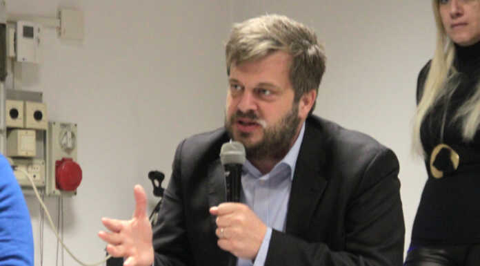 Regionali. Liste di attesa e diritto alle cure: Majorino a Merate detta le priorità sulla sanità