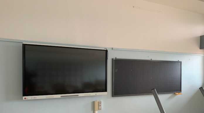 Rogeno. Durante le vacanze tinteggiate le aule della scuola primaria