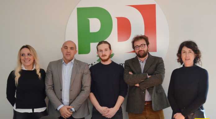 Elezioni regionali. Il PD Lecco presenta i candidati: “E’ ora di cambiare” Flavia Fiandaca, Gianmario Fragomeli, Manuel Tropenscovino, Pietro Radaelli e Simona Piazza