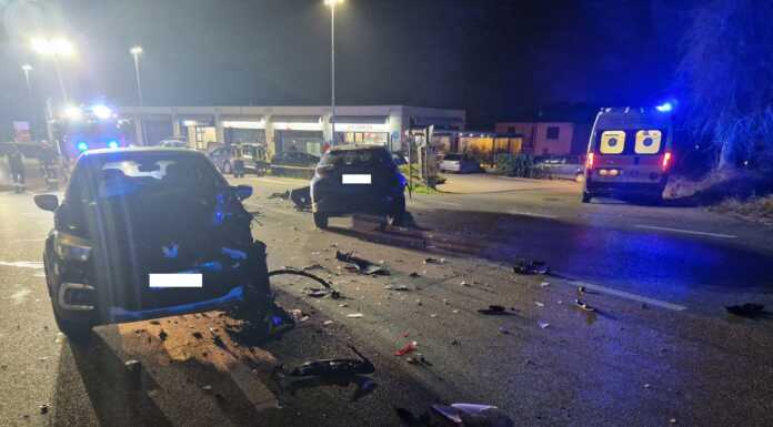 Olgiate, tamponamento a catena fra tre auto: quattro persone coinvolte