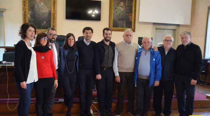 “Con questo Carnevalone ripartiamo”, sabato 25 febbraio torna la sfilata Carnevalone_2023_presentazione_Lecco_20230213