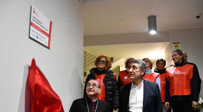 Lecco. Con l’arcivescovo Delpini, inaugurata la Casa della Carità Casa della carità caritas lecco