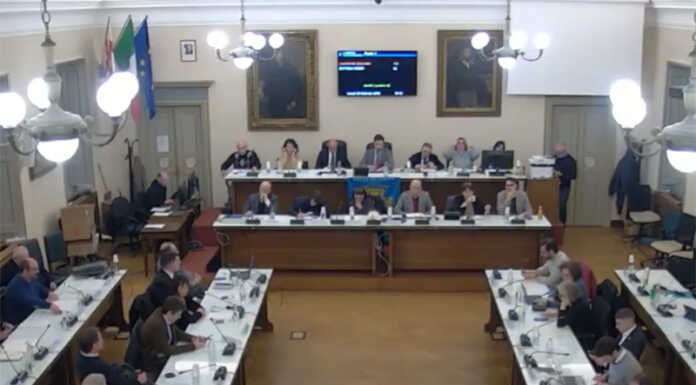 Forza Italia torna in consiglio comunale: “Credibilità e impegno” consiglio comunale lecco