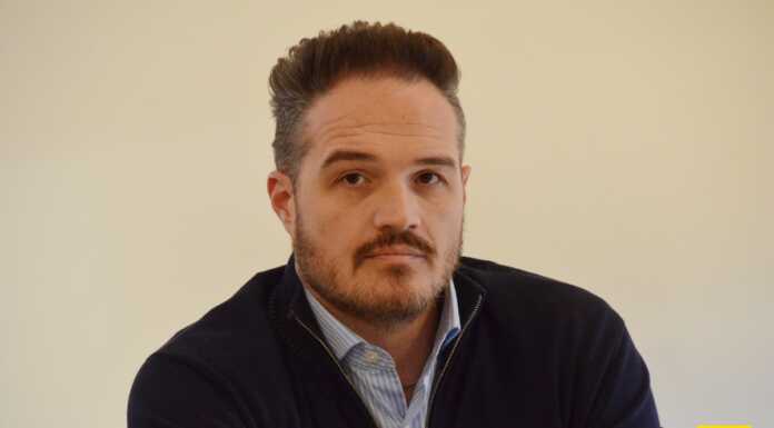 Gazebo contro il teleriscaldamento, interviene la Lega: “Attacchi vergognosi a Simonetti” Mauro_Piazza_elezioni_regionali_20230215