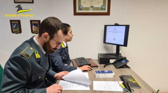 Beccati 39 furbetti del Reddito di Cittadinanza, danno erariale per quasi 500mila euro Guardia di finanza