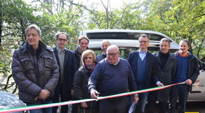 Auser Valle San Martino, da oggi due nuovi mezzi per aiutare gli altri auser_valle_san_martino_inaugurazione_mezzi