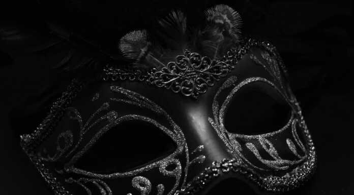 (S)Punti di Vista. Il Carnevale nella Bormio del 1700 maschera