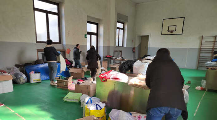 Terremoto in Turchia, aiuti in arrivo anche da Mandello Centro raccolta terremoto Turchia Mandello