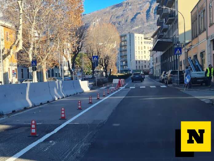 restringimento carreggiata viale costituzione (3) restringimento carreggiata viale costituzione