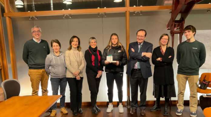 Valmadrera. La Giunta incontra Lidia Consolini, calciatrice della nazionale U16 Lidia Consolini incontro giunta Valmadrera