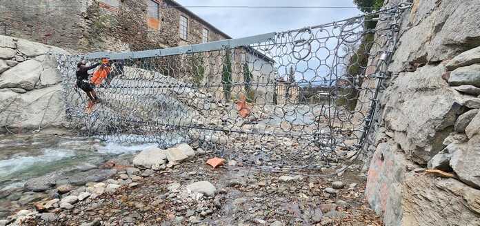 Dervio. Messa in sicurezza del Varrone: “Regione ha compreso le nostre esigenze” Dervio fiume Varrone reti