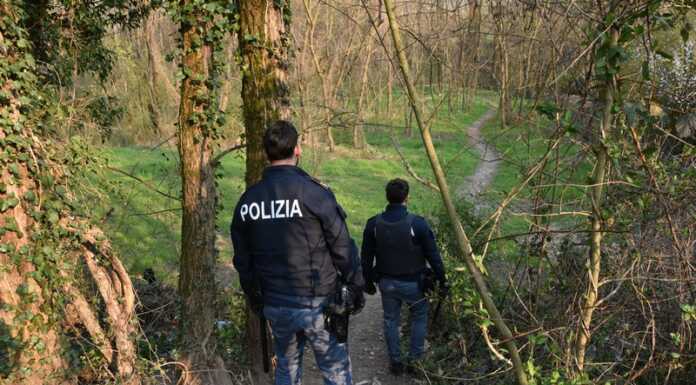 Spaccio di droga. Continuano i controlli della Polizia nei boschi della Brianza Polizia di Stato spaccio droga controlli Brianza