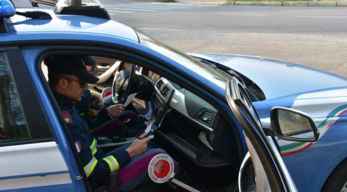 Tenta di entrare allo stadio con un biglietto falso, denunciato un 41enne lecchese Polizia di Stato spaccio droga controlli Brianza