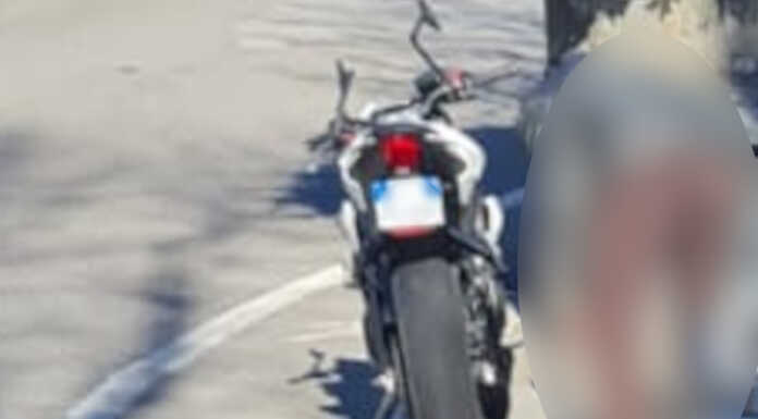Lecco, incidente fra un’auto e una moto: ferito un ragazzo di 19 anni La moto coinvolta nell'incidente