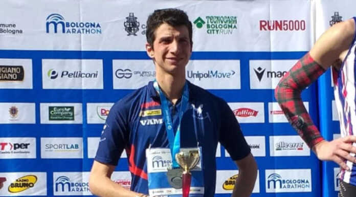Exploit di Danilo Brambilla dei Falchi Lecco 2^ alla Maratona di Bologna Danilo Brambilla