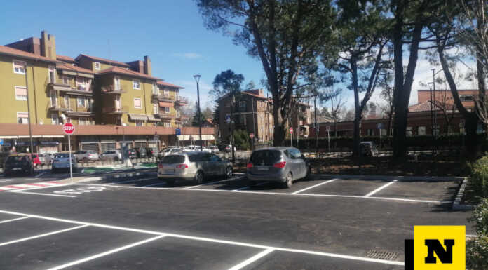 Merate, agosto… disco orario non ti conosco: sosta libera nei posteggi “bianchi”