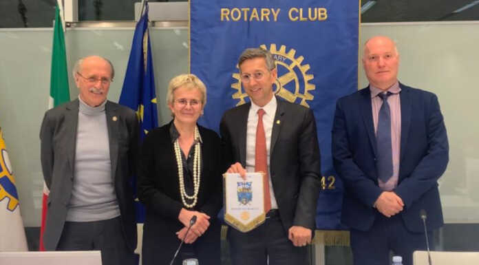 Il valore della scienza, successo per l’iniziativa del Rotary Club Lecco Rotary Club Lecco scienza