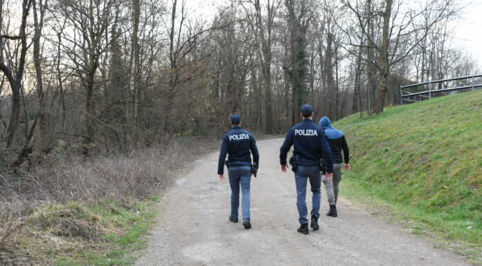 Controlli antidroga nei boschi della Brianza lecchese Controlli antidroga nei boschi della Brianza lecchese