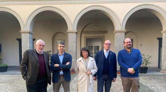 Bilancio e aumenti, la minoranza compatta contro il sindaco: “Vogliamo chiarezza”