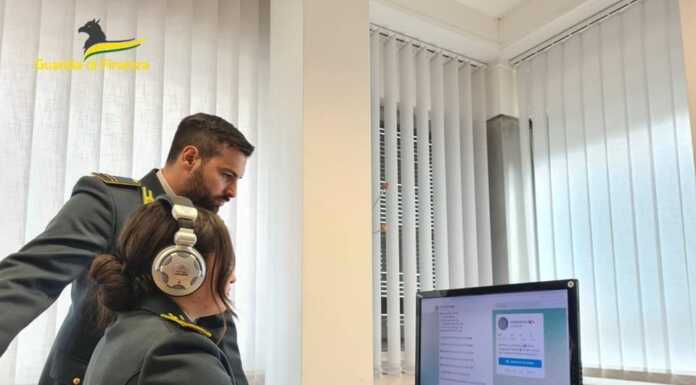 Monza, vendeva farmaci on line tramite piattaforme social. Denunciato