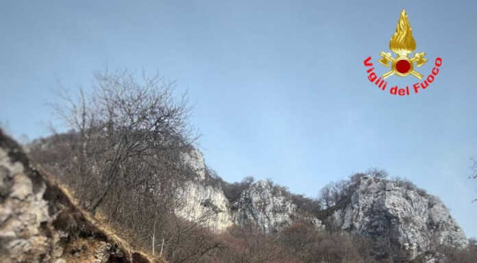 Smottamento a Perledo, intervento dei Vigili del Fuoco Smottamento Perledo