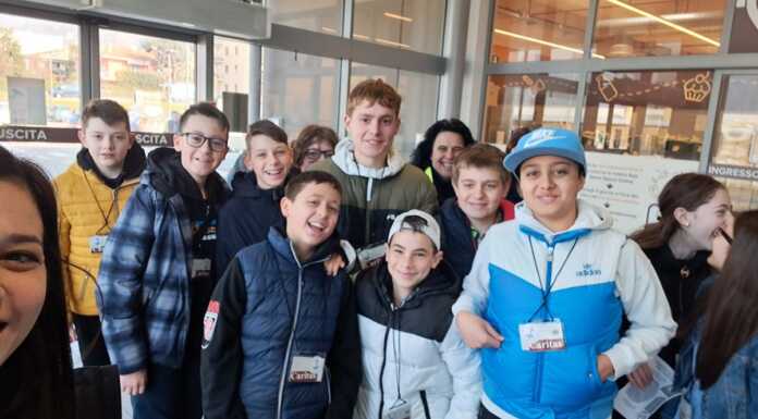 Con la Settimana dei Valori esplode la solidarietà, successo per la raccolta viveri raccolta_viveri_scuole_medie_calolzio_2023