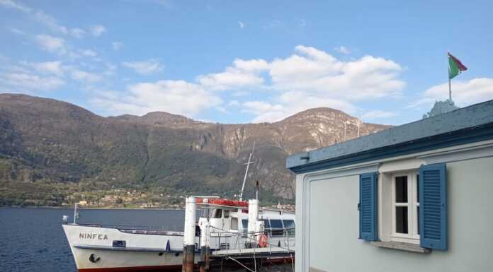 La Navigazione lago di Como ricerca personale Battello Mandello