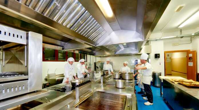 Cfpa Casargo, ecco il calendario degli Open Day Cfpa_Casargo_50_anni_20230420