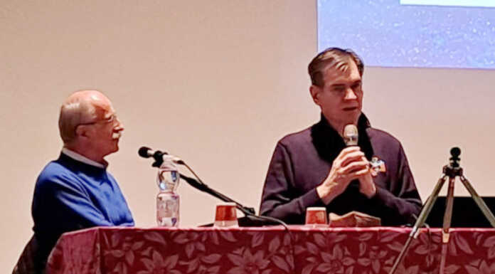 L’astronauta Paolo Nespoli incanta a Pasturo Guido Agostoni con l'astronauta Paolo Nespoli