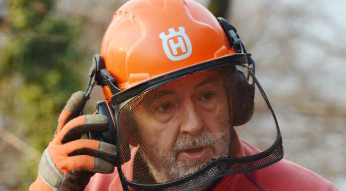 Il bilancio della squadra antincendio di Rancio: “Tante attività, ma serve più supporto” Antincendio Boschivo Alpini Monte Medale, il caposquadra Mario Fusi