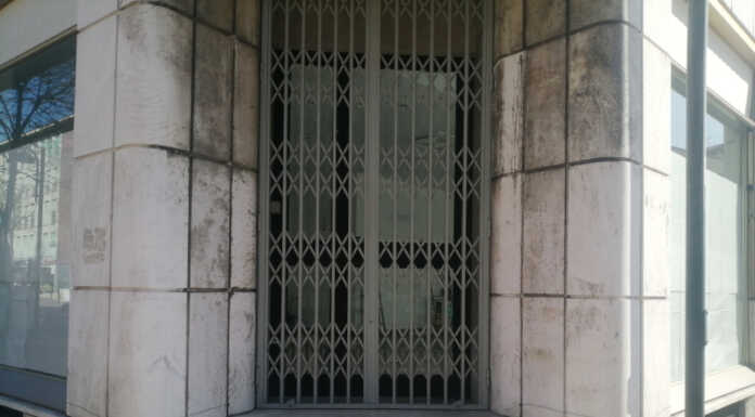 Merate. Giù le serrande di Stilcasa: il centro perde un negozio storico Stilcasa Merate chiuso