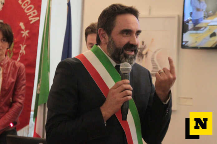 Olgiate_12_04_23_benemerenze_civiche_giovanni_battista_bernocco_sindaco