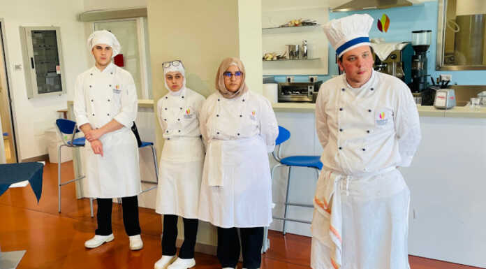 4 Alunni per 4 Piatti, in gara gli studenti dell’Ips Fumagalli di Casatenovo Simone Villa, Ait El Alouia Asiya, Halima Qannari e Edoardo Zorzetto Ips Fumagalli di Casatenovo 4 allievi 4 piatti 2023