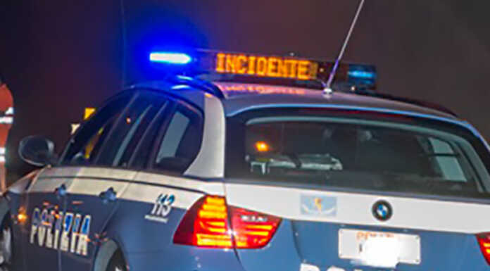 SS36, due giovani feriti in un incidente nella galleria San Martino polstrada