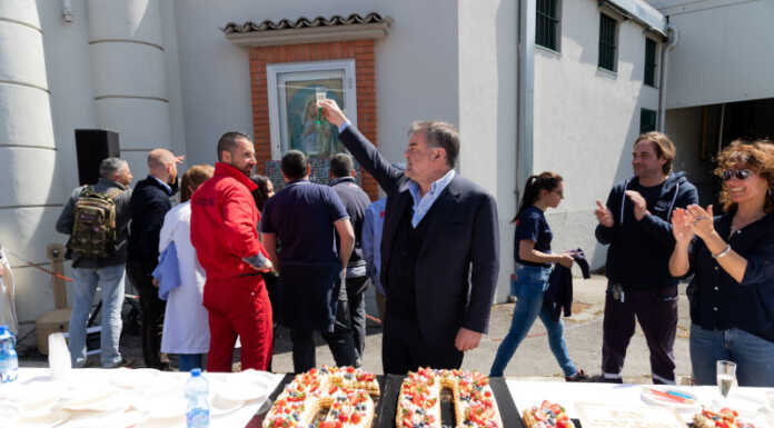 Fiocchi Munizioni. Festa a sorpresa per i 60 anni del presidente Stefano Fiocchi Munizioni compleanno presidente