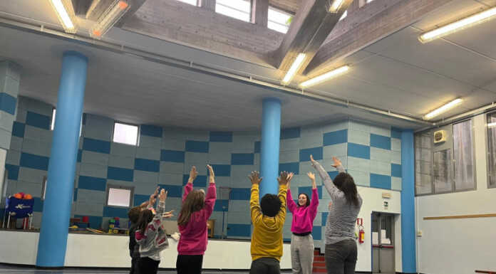 Rogeno. Terminato il corso di yoga promosso dalla Regione Corso yoga Rogeno alunni primaria