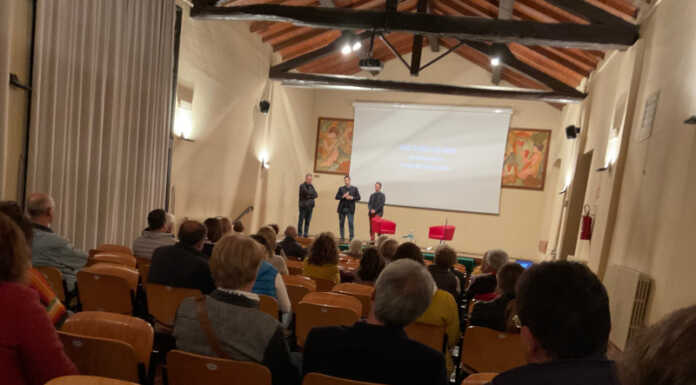 Valmadrera. Commozione alla serata per don Giovanni Barbareschi Serata Don Giovanni Barbareschi Valmadrera