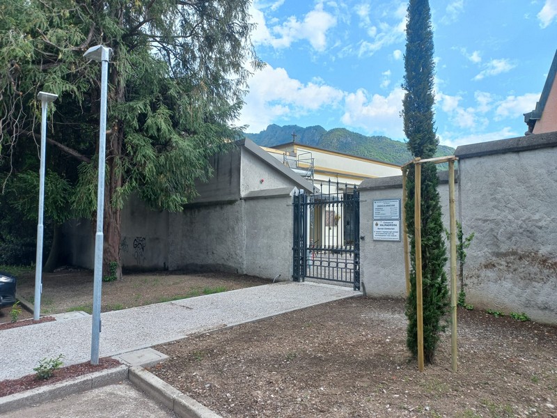 Nuovo ingresso cimitero via Manzoni Valmadrera