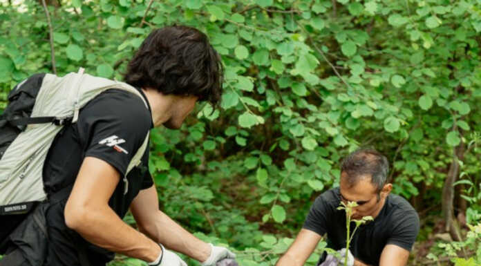 Clean-up tra Lecco e Ballabio e lungo la strada per Morterone: tanti rifiuti raccolti Morterone clean-up sp63 rifiuti