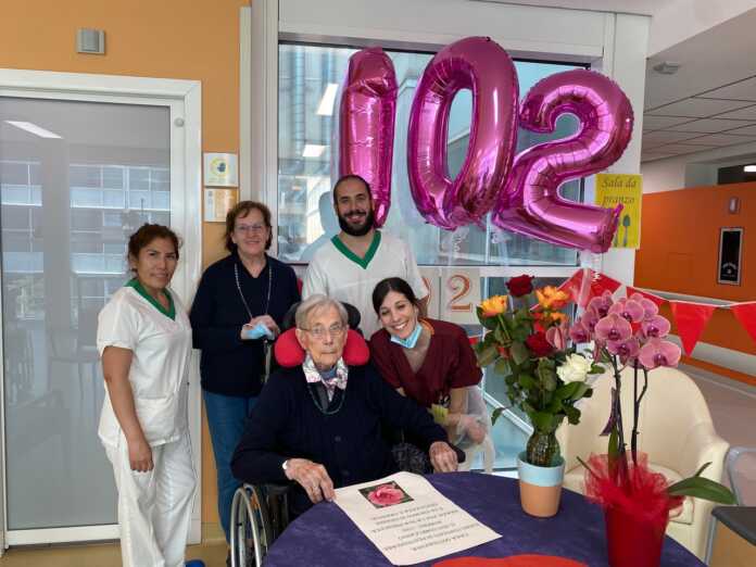 Angela Clerici festeggia i 102 anni