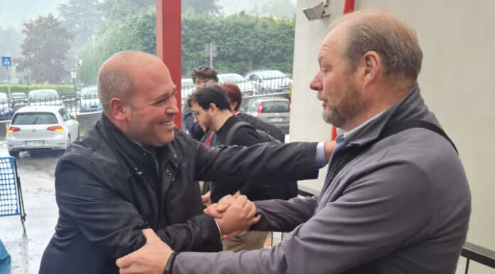 Elezioni 2023. Ballabio dà fiducia a Bussola, rieletto sindaco: “Sarò sindaco per 5 anni” Elezini 2023 rieletto sindaco Bruno Bussola