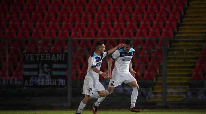 Calcio Serie C. Si apre con un pareggio beffa il cammino playoff del Lecco: ad Ancona finisce 2-2 L'esultanza di Celjak dopo il gol dell'1-0 (credit foto Calcio Lecco 1912)