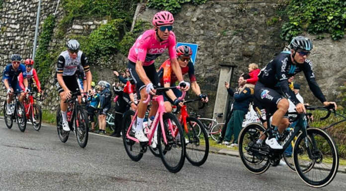 Festa sulle strade lecchesi per il passaggio del Giro d’Italia Giro Italia 2023 Monticello