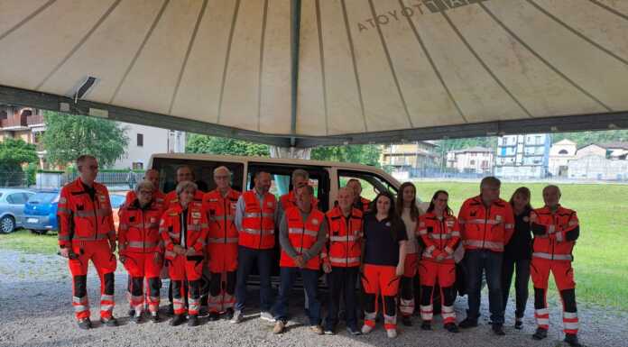 Inaugurato il nuovo pulmino del Soccorso Centro Valsassina